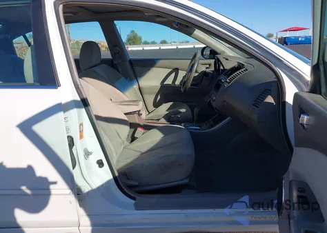 2006 Nissan Altima 2.5 S из США, поврежденный, VIN 1N4AL11EX6C143790